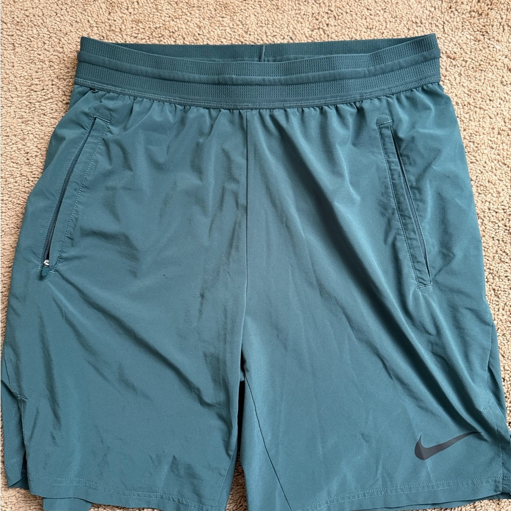 Nike Men's Teal Shorts